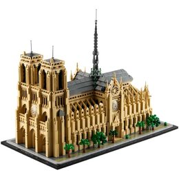 Notre-Dame v Paříži 21061 LEGO
