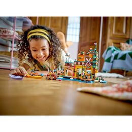Dobrodružný tábor s vod. sporty42626LEGO