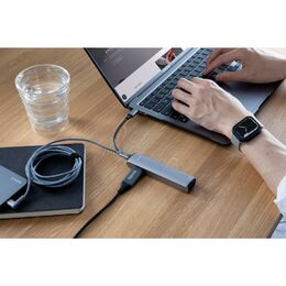 Bezdrátová power banka Epico 5000mAh magnetic šedá