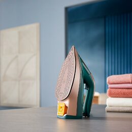 DST8030/70 ŽEHLIČKA NAPAŘOVACÍ PHILIPS