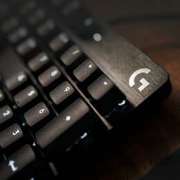 Klávesnice Logitech Gaming G413 SE, US - černá