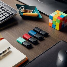 Flash USB Kingston DataTraveler Exodia M 128GB USB 3.2 - červený