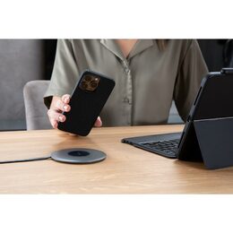 Bezdrátová nabíjecí podložka Epico Slim Pad černá