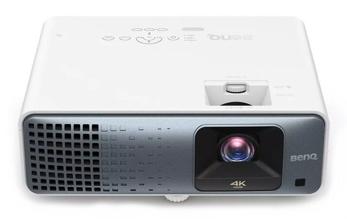 BenQ DLP Projektor TK710 4K UHD 3840x2160/3200 ANSI lm/600000:1/2×HDMI/95% Rec.7