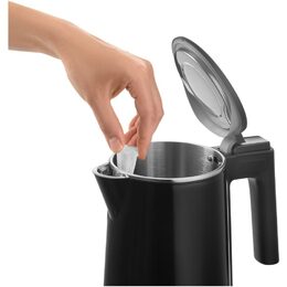 SWK 0156BK rychlovarná konvice SENCOR