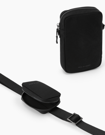 Univerzální outdoorová taška na telefon iDeal Of Sweden černá