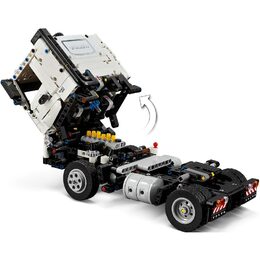 Nákladní auto Volvo FMX a el. bagr 42175