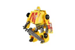 Transformer auto/robot plast 14cm žlutý na kartě 17x26x6cm