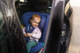 Autosedačka Kidnort Radjur LEG modrá