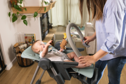 Jídelní židlička Kidnort Jordgubbe hnědá