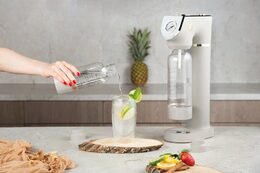 BERLINGERHAUS Výrobník sody SODABAR + 2 lahve Sahara Collection BH-8556