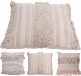 HOMESTYLING Polštář dekorační se střapci bavlna 45 x 45 cm DESIGN 2 KO-A35850010des2