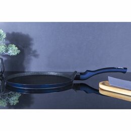 BERLINGERHAUS Pánev na palačinky s mramorovým povrchem 28 cm Aquamarine Metallic Line BH-7136