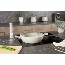 BERLINGERHAUS Pánev s titanovým povrchem a poklicí 30 cm Sahara Collection BH-8069