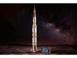 Ugears 3D dřevěné mechanické puzzle NASA, Saturn V