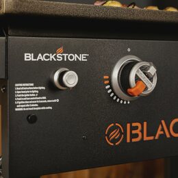 Plynový gril Blackstone 28" Griddle s víkem