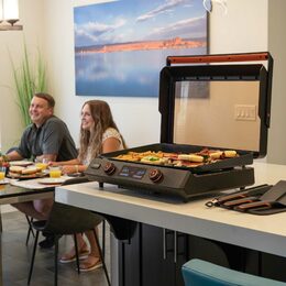 Stolní elektrický gril Blackstone 22" Griddle