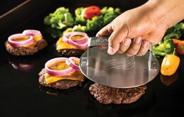 Blackstone sada Hamburger (špachtle, ruční lis, víko)