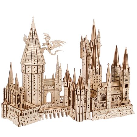 Hračka Ugears 3D dřevěné mechanické puzzle Hrad Bradavice, Harry Potter