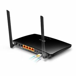 Modem TP-Link TL-MR6400 LTE s WiFi routerem, 3x LAN, 1x WAN, 1x slot SIM, poškozený obal