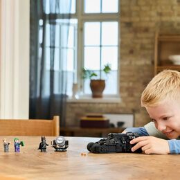 Batman Tumbler vs.Two-Face a Joker 76303
