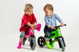 Ponožky Funny Wheels reflexní protiskluzové 2 velikosti asst 2 barvy