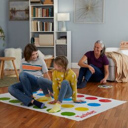 1498831 twister HASBRO