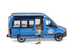 Bruder MB Sprinter Camper s řidičem a příslušenstvím