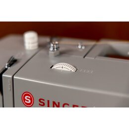 HD6805C ŠICÍ STROJ SINGER