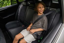Podsedák MoMi VENKO Isofix I-Size růžový