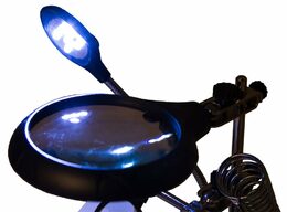 Lupa Levenhuk Zeno Desk D11 7,5 x a 10 x