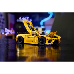 42205 Chevrolet Corvette Stingray LEGO