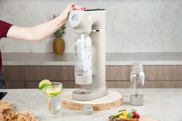 BERLINGERHAUS Výrobník sody SODABAR + 2 lahve Sahara Collection BH-8556