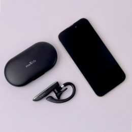 Bluetooth sluchátko s nabíjecím pouzdrem Maxlife MXBH-01 černé